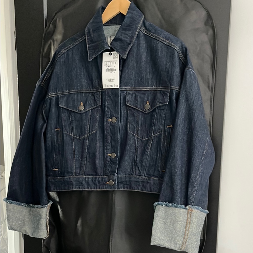 Zara Indigo Denim Jacket with Cuffed Sleeves
